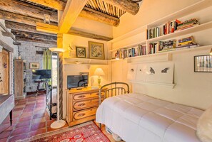 Rumah (1 Bedroom) | Interior