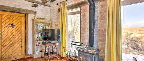 House (1 Bedroom) | Interior