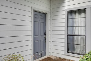 Apartment (1 Bedroom) | Interior - Comfortable Dallas Condo Close to Attractions (Dallas)