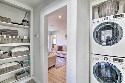 Norwalk Retreat w/ Pool ~ 11 Mi to Disneyland Park