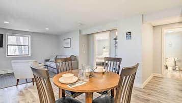 Apartment (1 Bedroom) | Interior