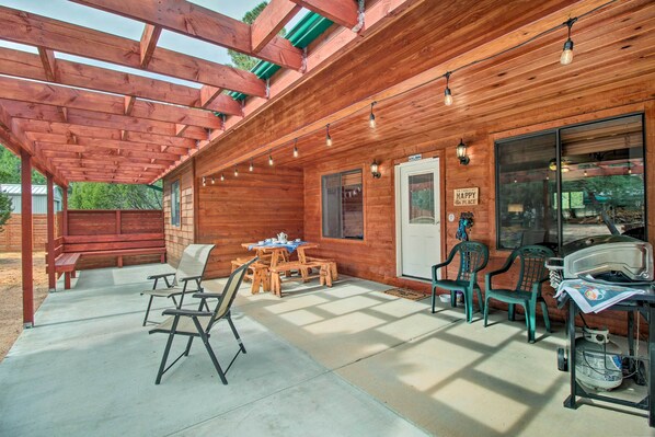 House (3 Bedrooms) | Front of property