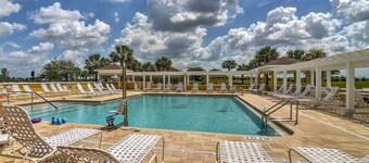 Lanai & Golf Cart: The Villages Vacation Rental!