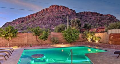 Luxe Phoenix Home: Desert Butte View & Heated Pool