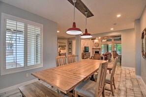 House (4 Bedrooms) | Interior - Luxe Phoenix Home: Desert Butte View & Heated Pool (Phoenix)