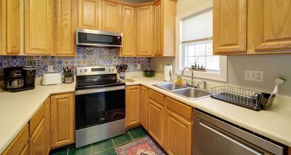 Charming Boone Townhome w/ Patio & Fire Pit!