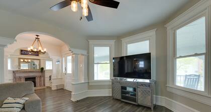 North Wildwood Home w/ Porch ~ 3 Blocks to Beach!