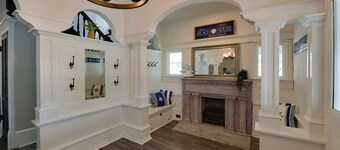 North Wildwood Home w/ Porch ~ 3 Blocks to Beach!