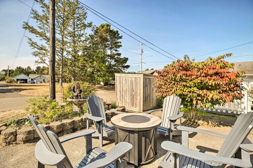 Charming Seaview Home w/ Bbq, Deck & Fire Pit