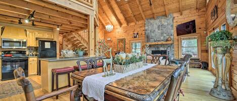 House (3 Bedrooms) | Interior