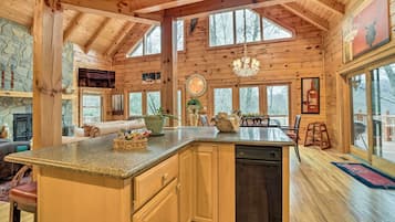 Nhà (3 Bedrooms) | Nội thất