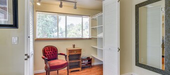 12 Mi to Portland: Aloha Home w/ Private Backyard