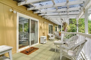 House (2 Bedrooms) | Front of property