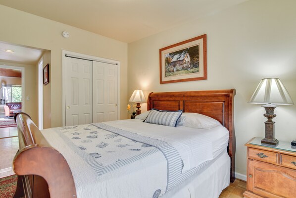 House (2 Bedrooms) | Interior