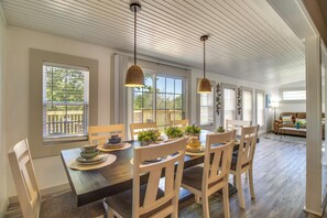 Interior - Charming Mountain Home Retreat: Walk to Marina! (Mountain Home)