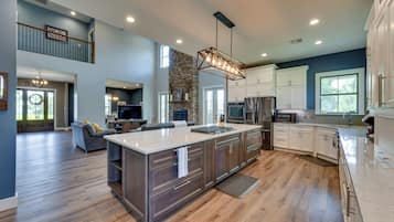 Rumah (4 Bedrooms) | Interior