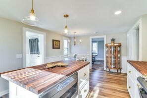 Interior - Quiet Waterfront Home: Ideal Maine Escape! (Bass Harbor)