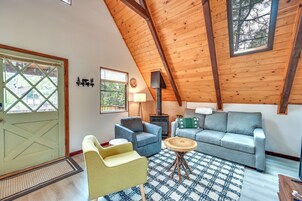 Casa (2 Bedrooms) | Interior
