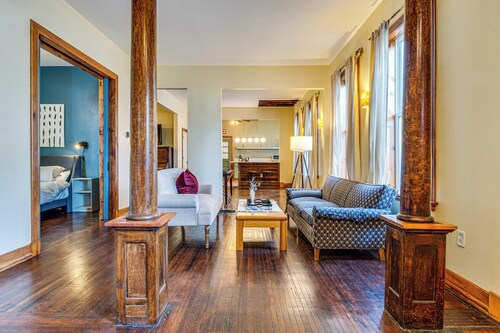 Cozy Indianapolis Vacation Rental w/ Micro Farm!