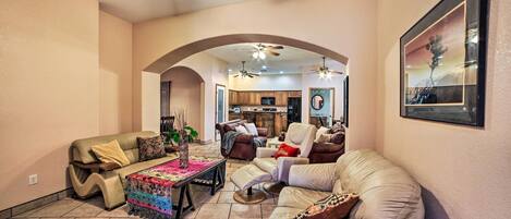 المنشأة من الداخل