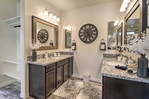 Hus (3 Bedrooms) | Innvendig