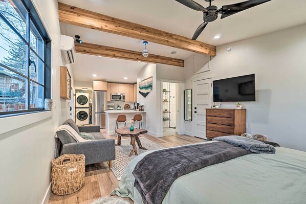 Apartment (0 Bedroom) | Interior