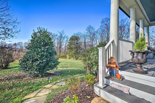 Boonsboro Studio w/ Wood-burning Fire Pit!