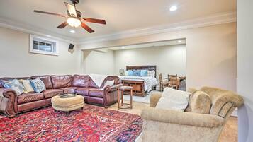 Apartment (0 Bedroom) | Interior