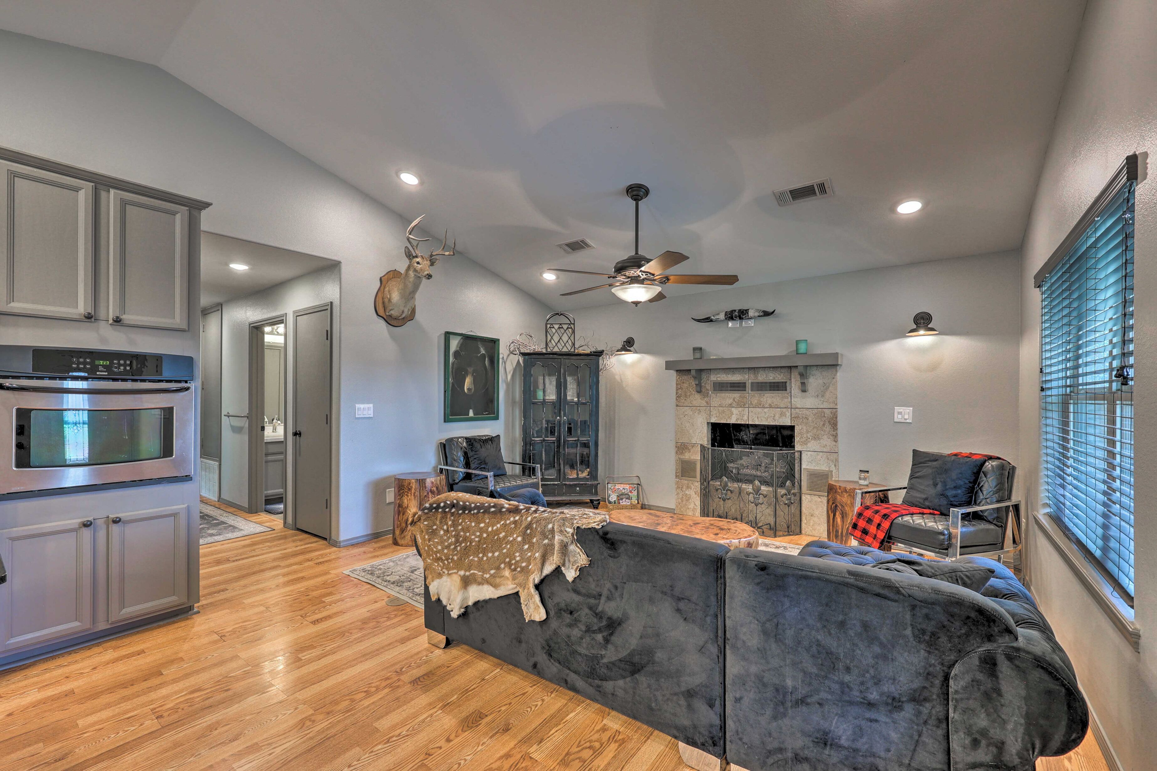 House (2 Bedrooms) | Interior