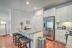 Apartment (3 Bedrooms) | Interior - Patio & Pool Access: Rehoboth Beach Retreat (Rehoboth Beach)