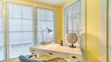 House (1 Bedroom) | Interior