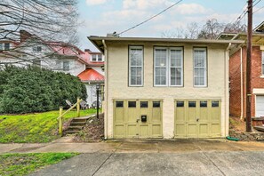 House (1 Bedroom) | Interior