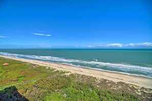 على الشاطئ، مناشف للشاطئ