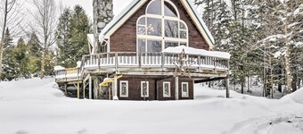 Waitsfield Vacation Rental w/ Private Hot Tub