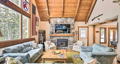 Waitsfield Vacation Rental w/ Private Hot Tub