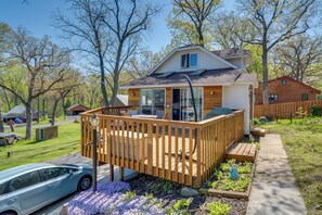 Cottage (2 Bedrooms) | Interior