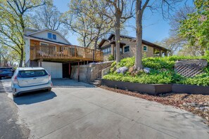 Cottage (2 Bedrooms) | Interior