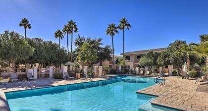 Dog-friendly Condo w/ Pool & Hot Tub in Phoenix