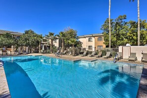 Apartment (3 Bedrooms) | Interior - Dog-friendly Condo w/ Pool & Hot Tub in Phoenix (Phoenix)