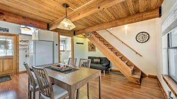 House (1 Bedroom) | Interior