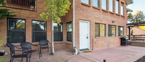 Apartament (3 Bedrooms) | Façana frontal de l'allotjament