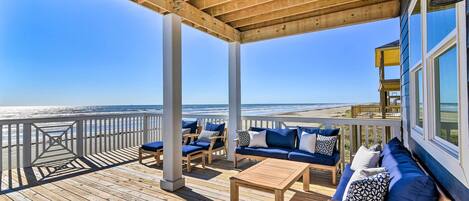 House (4 Bedrooms) | Front of property