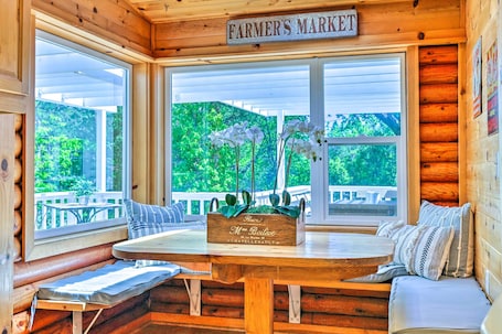 Cottage (4 Bedrooms) | Interior