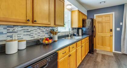 Pet-friendly Pensacola Home w/ Sunny Backyard!