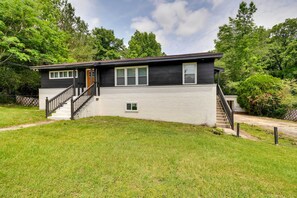Exterior - Delightful Tuskegee Home - Great for Families! (Tuskegee)