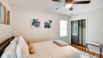 3 bedrooms, free cots/infant beds, bed sheets