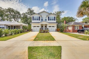 Exterior - New-build Jacksonville Townhome w/ Private Yard! (Jacksonville)