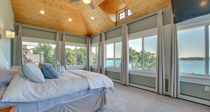 Riverfront St Clair Home - Walk to Downtown!