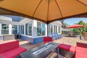 House (5 Bedrooms) | Interior - Riverfront St Clair Home - Walk to Downtown! (St. Clair)