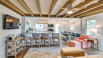 Rumah (2 Bedrooms) | Interior